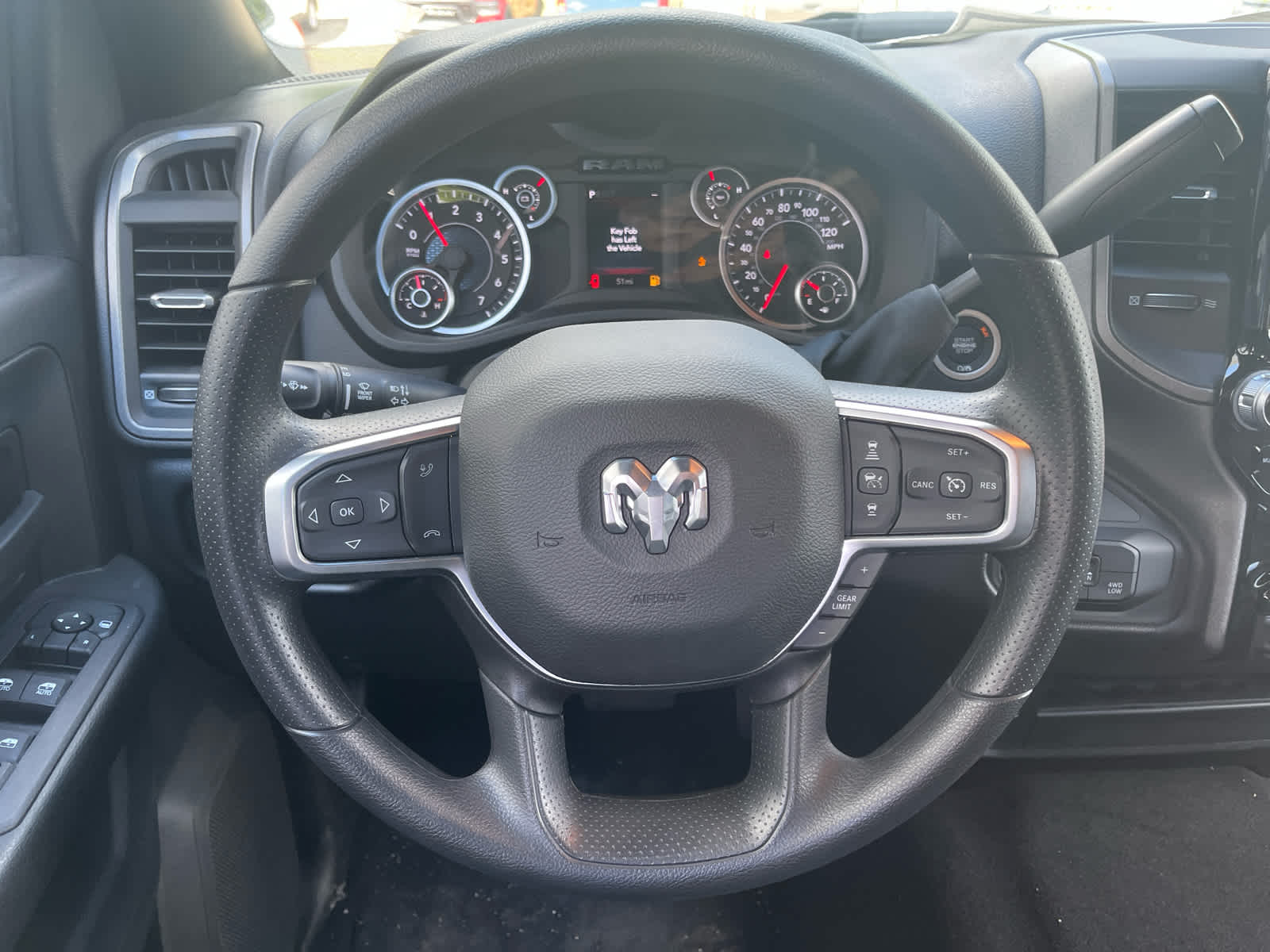 2026 RAM 2500 Tradesman - Photo 16