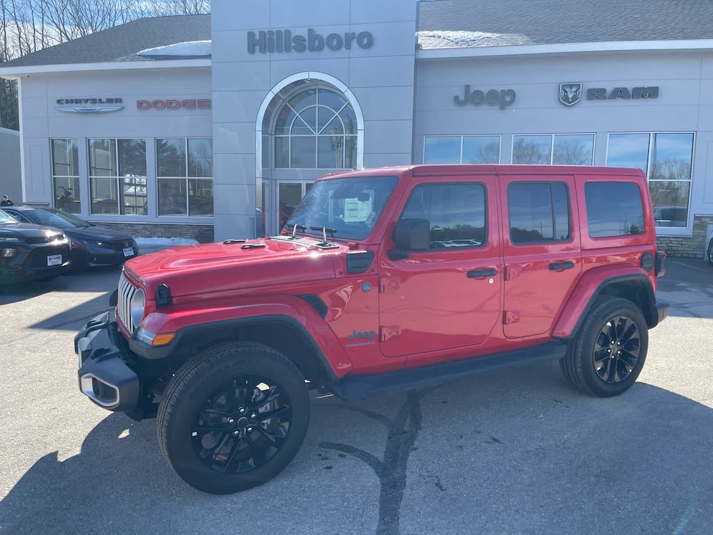 Used 2025 Jeep Wrangler 4xe Sahara SUV