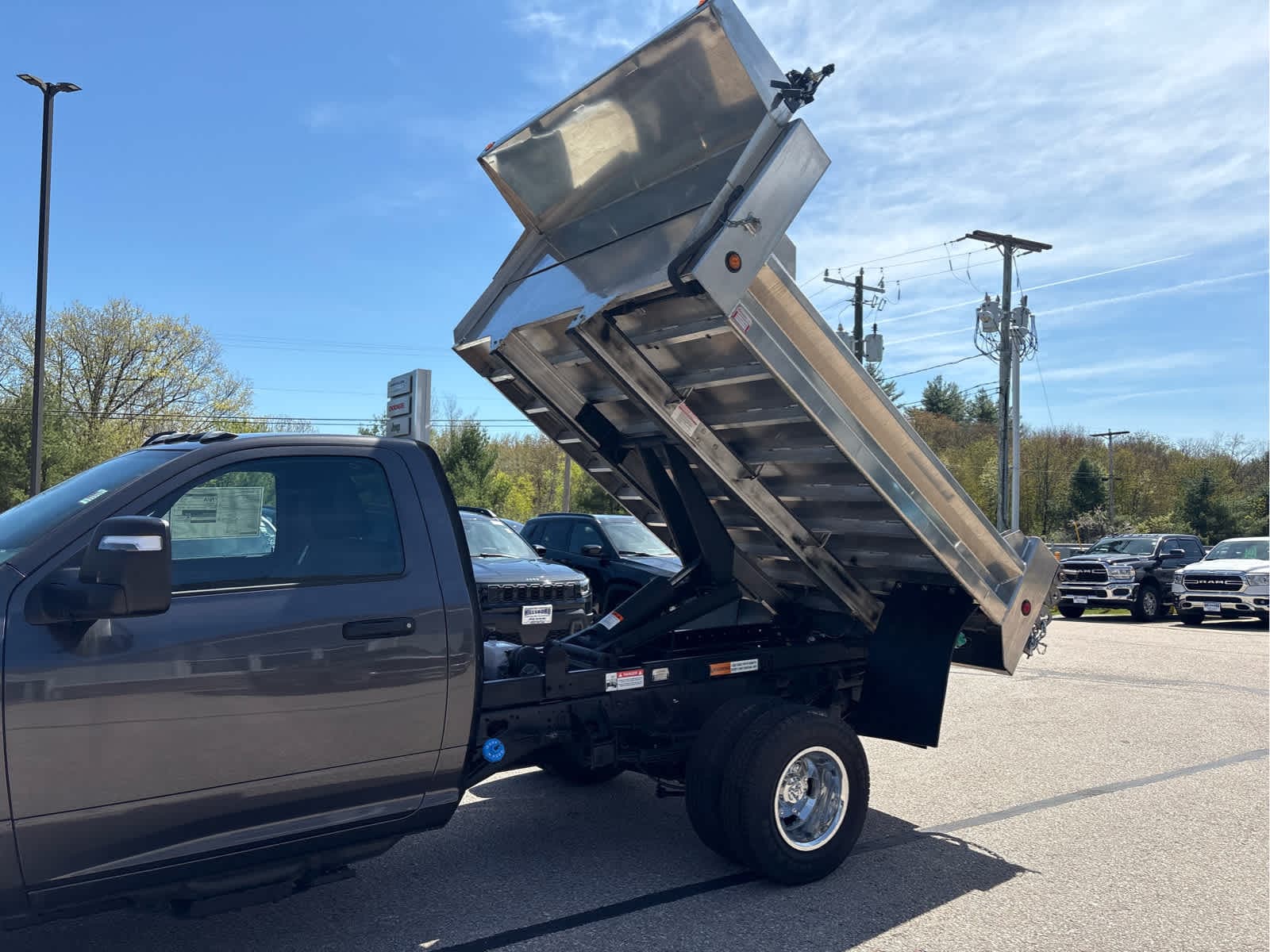 2026 RAM 3500 Chassis Tradesman - Photo 6