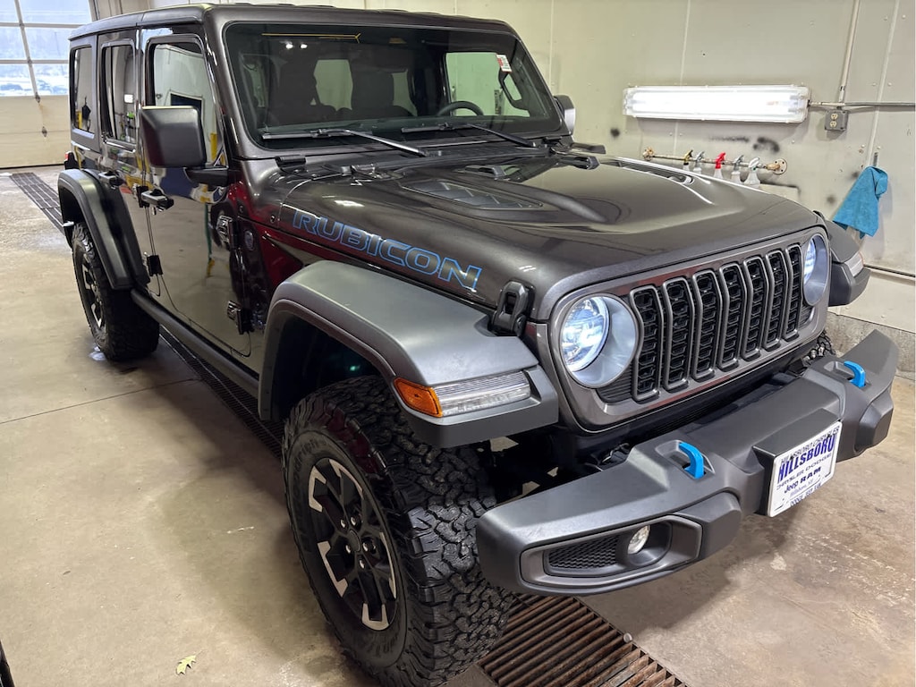 Used 2025 Jeep Wrangler 4xe Rubicon SUV