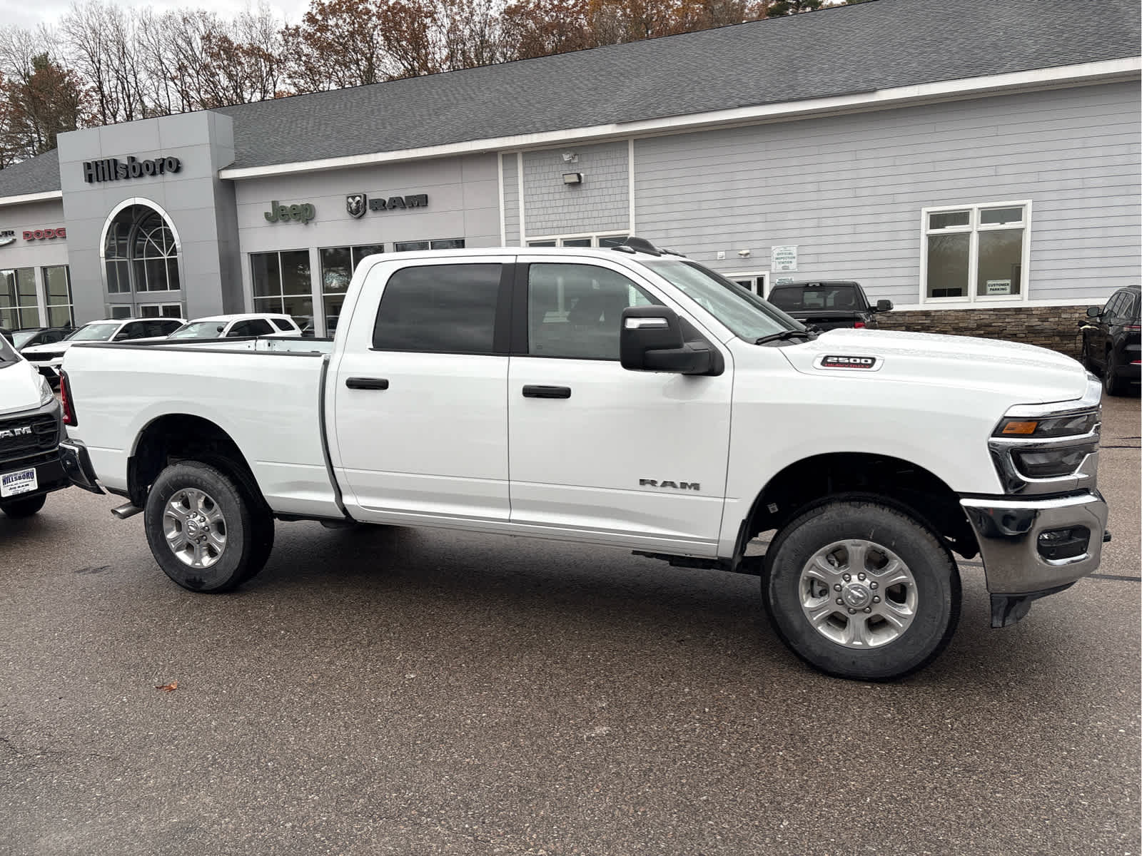 2025 Ram 2500 Big Horn photo 3