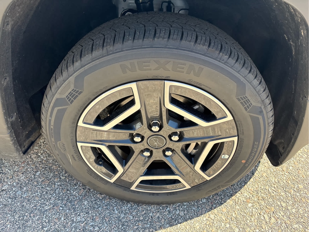 New 2026 Jeep Cherokee Laredo/Limited Sport Utility