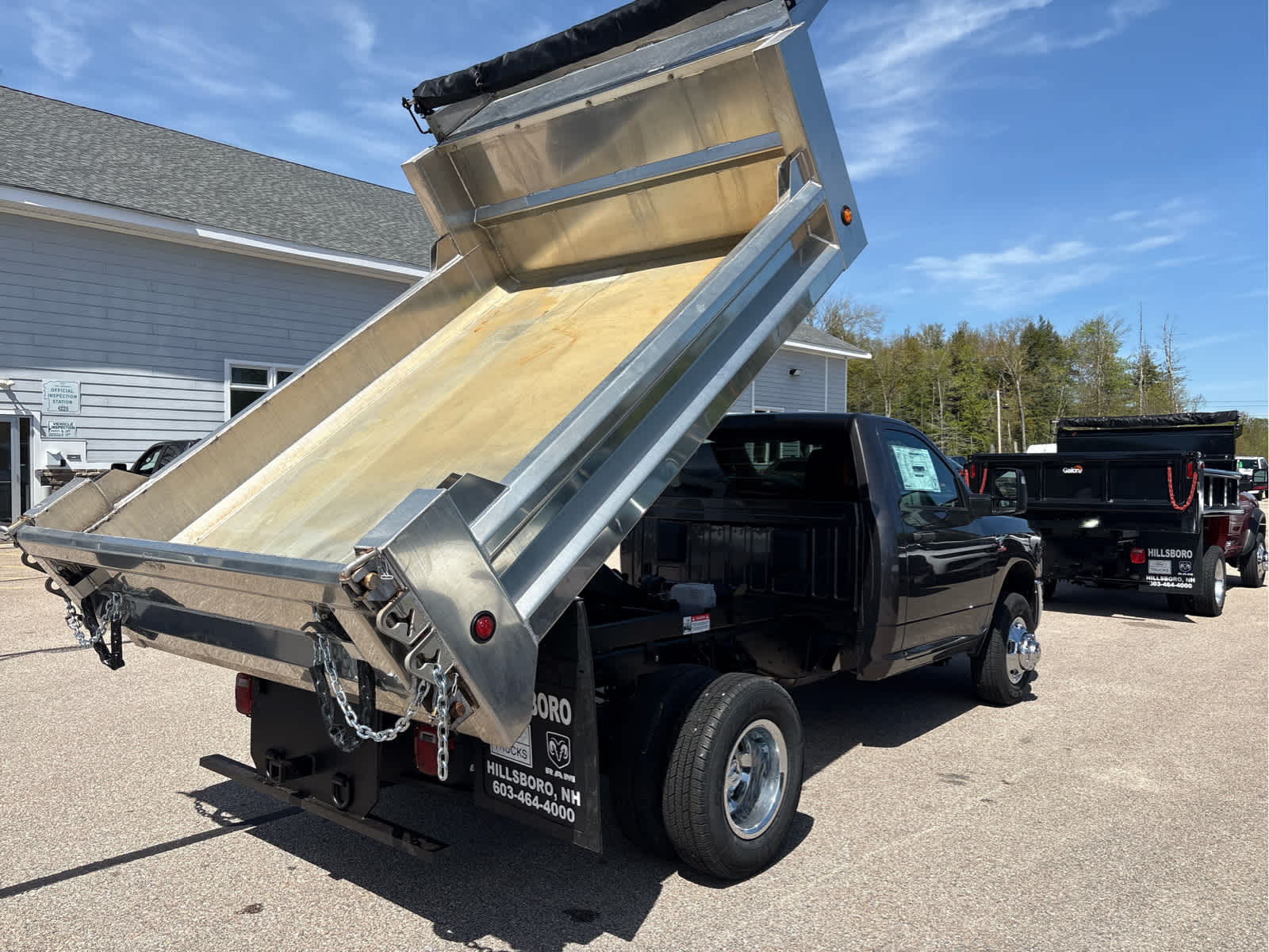 2026 RAM 3500 Chassis Tradesman - Photo 10