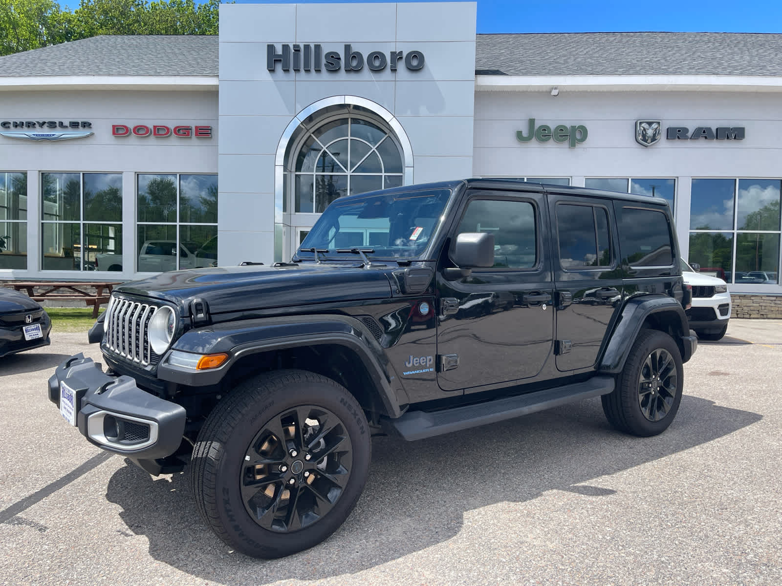 2025 Jeep Wrangler 4xe Sahara 4XE's photo
