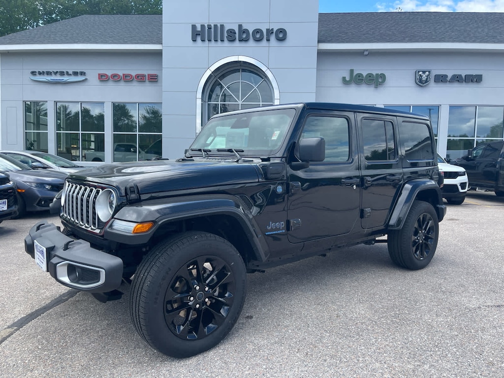 Used 2025 Jeep Wrangler 4xe Sahara SUV