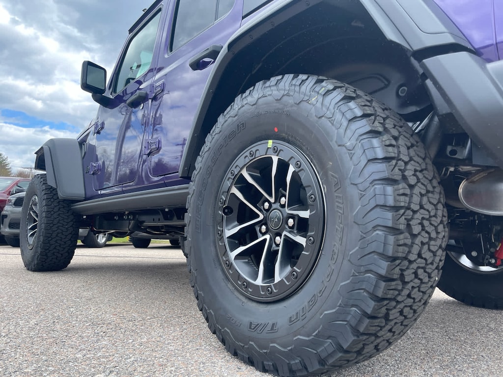 New 2026 Jeep Wrangler Sport Sport Utility