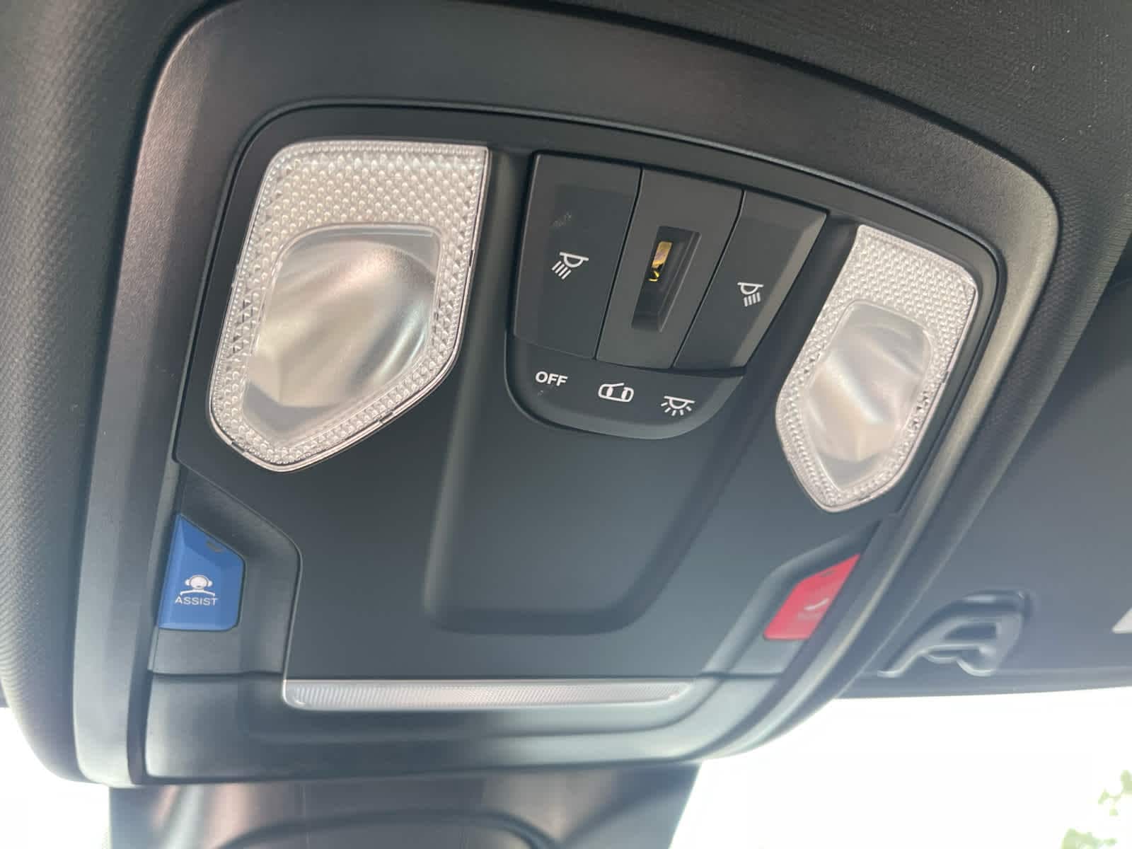 2026 RAM 3500 Chassis Tradesman - Photo 18