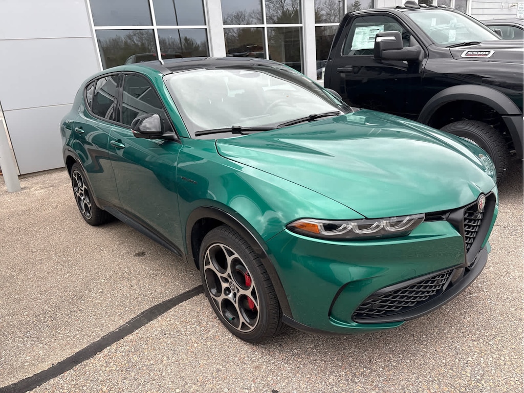 Used 2024 Alfa Romeo Tonale Veloce SUV