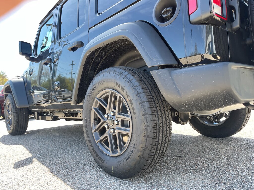 New 2026 Jeep Wrangler Sport Sport Utility
