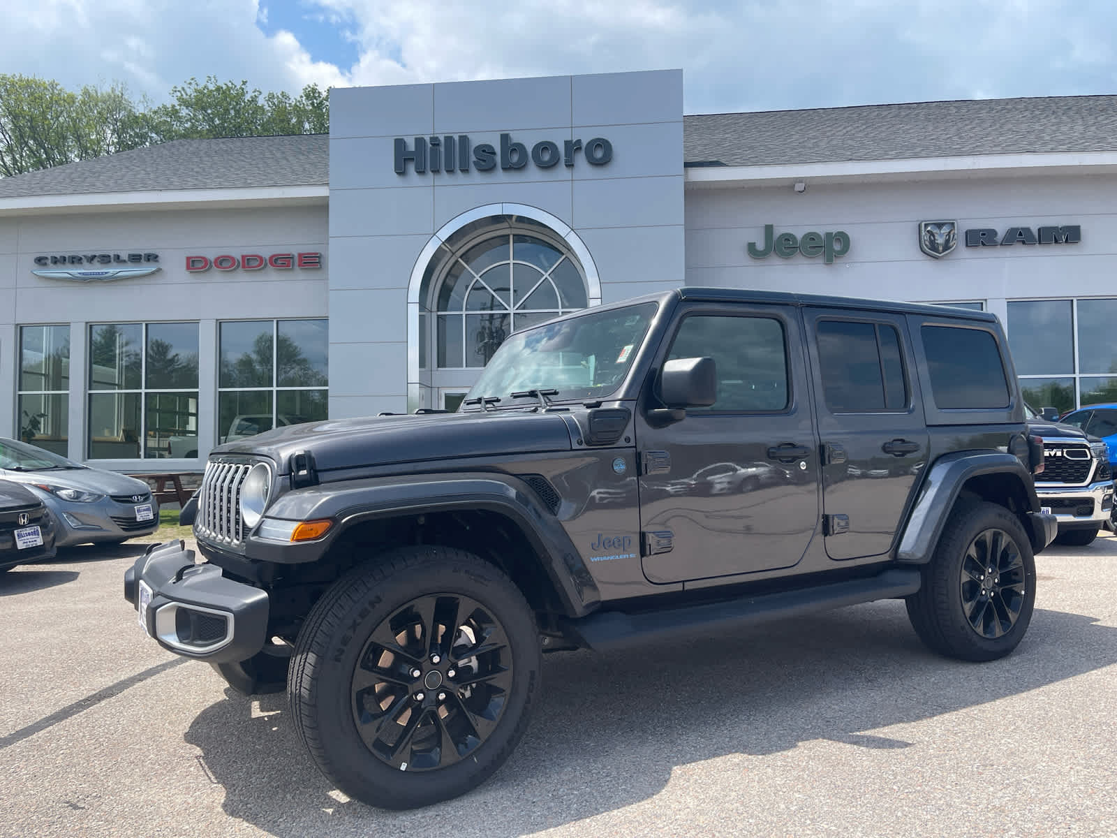 2025 Jeep Wrangler 4xe Sahara 4XE's photo