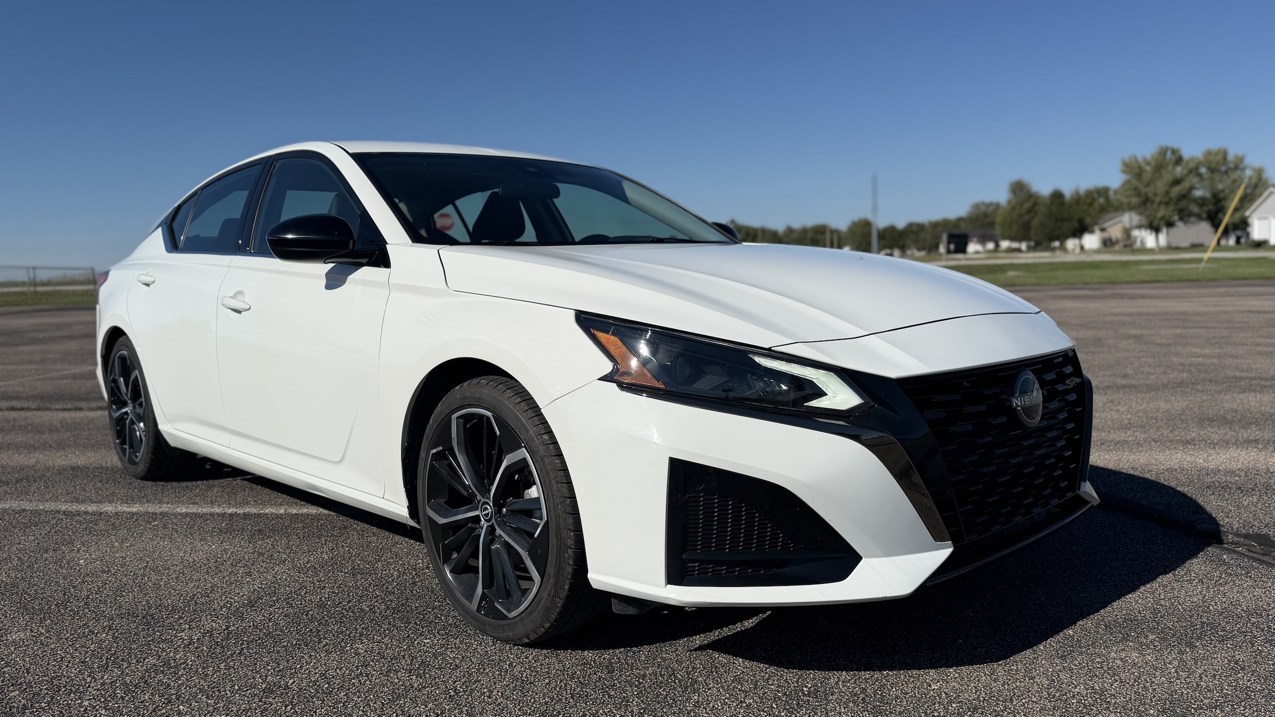 2024 Nissan Altima SR