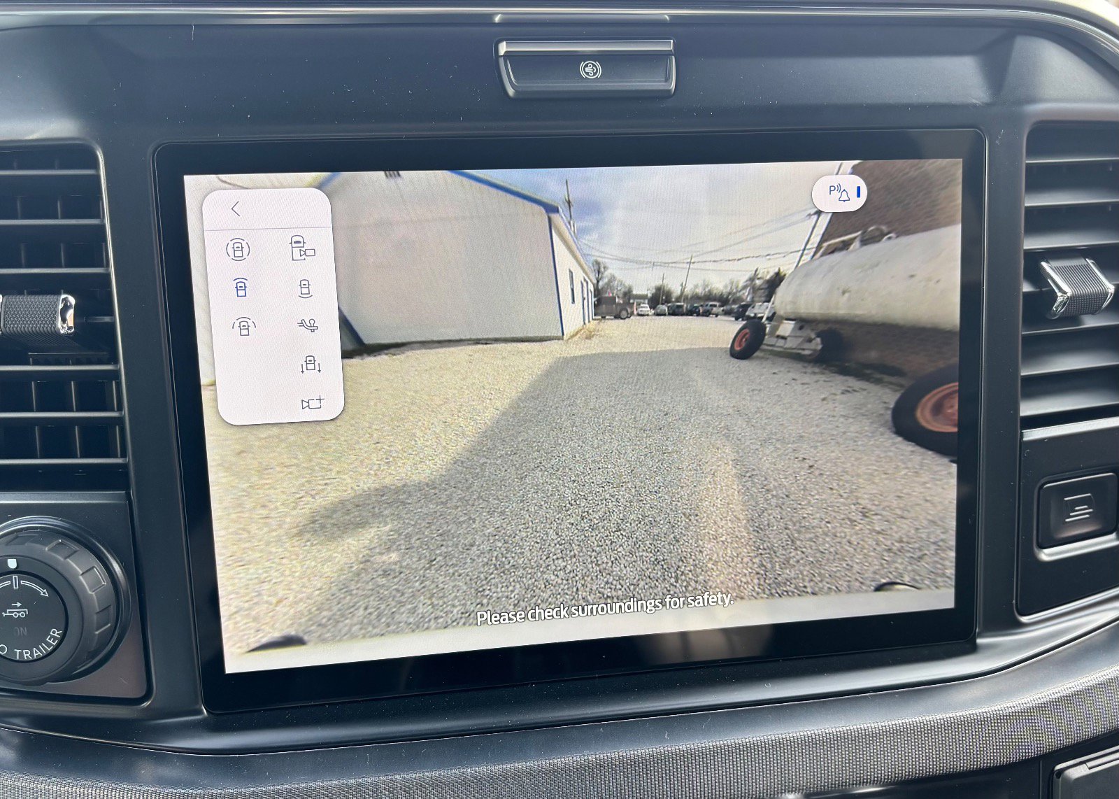 2026 Ford F-250 Super Duty Platinum - Photo 61
