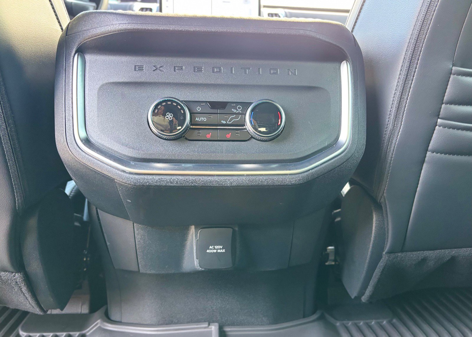 2025 Ford Expedition Platinum - Photo 39