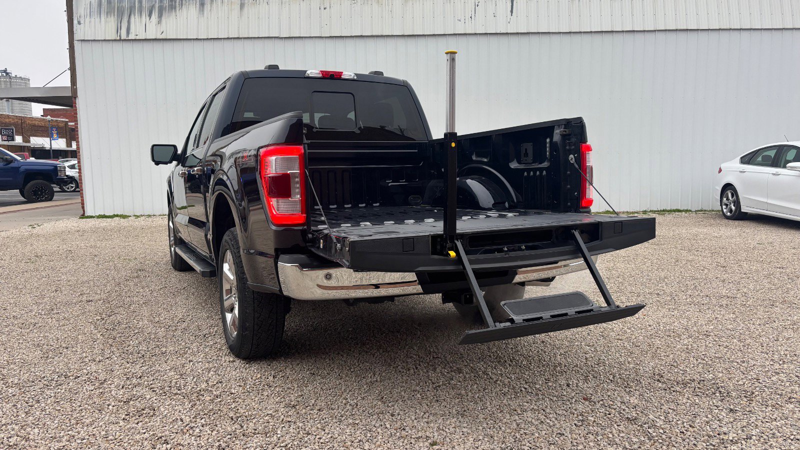 2022 Ford F-150 Lariat - Photo 6