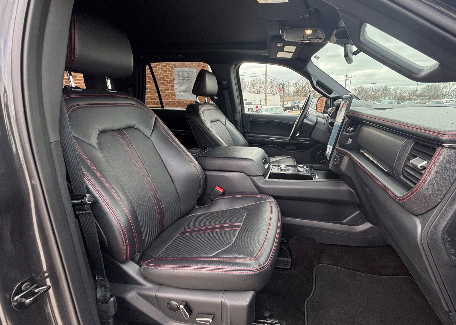 2022 Ford Expedition Limited - Photo 30