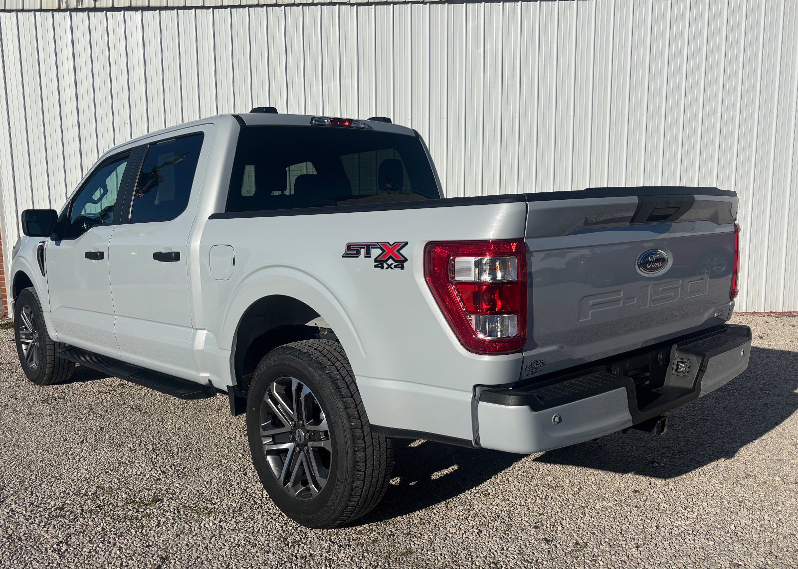 2022 Ford F-150 XL - Photo 7