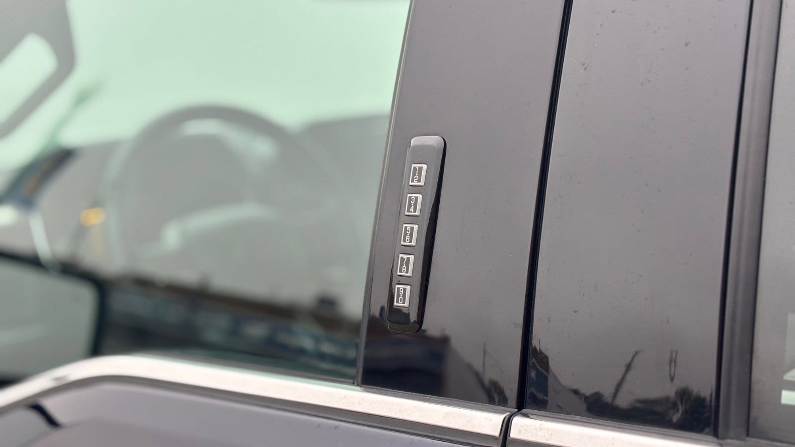 2022 Ford F-150 Lariat - Photo 19