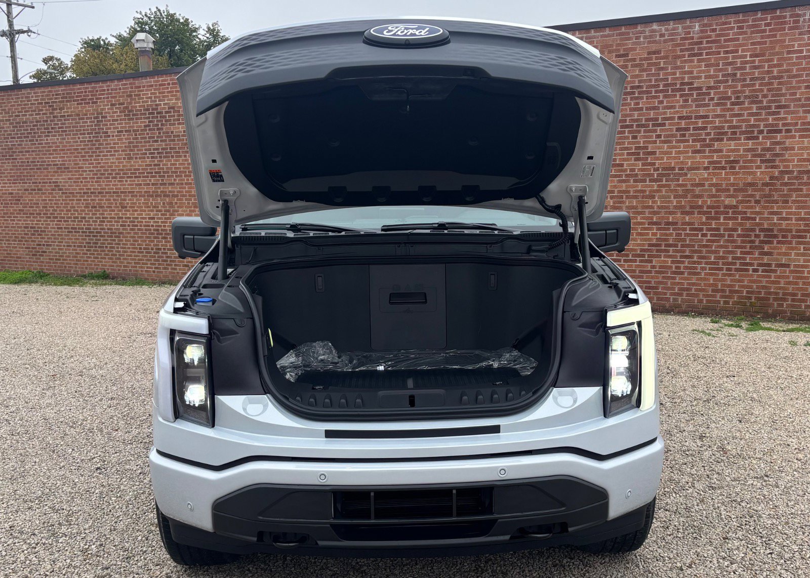 2025 Ford F-150 Lightning Flash - Photo 16