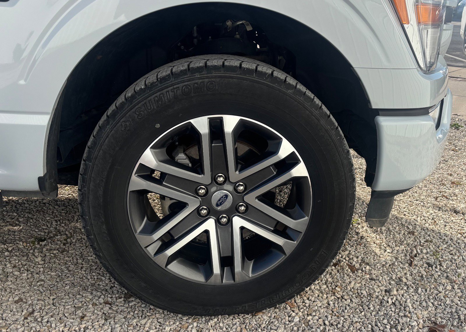 2022 Ford F-150 XL - Photo 16