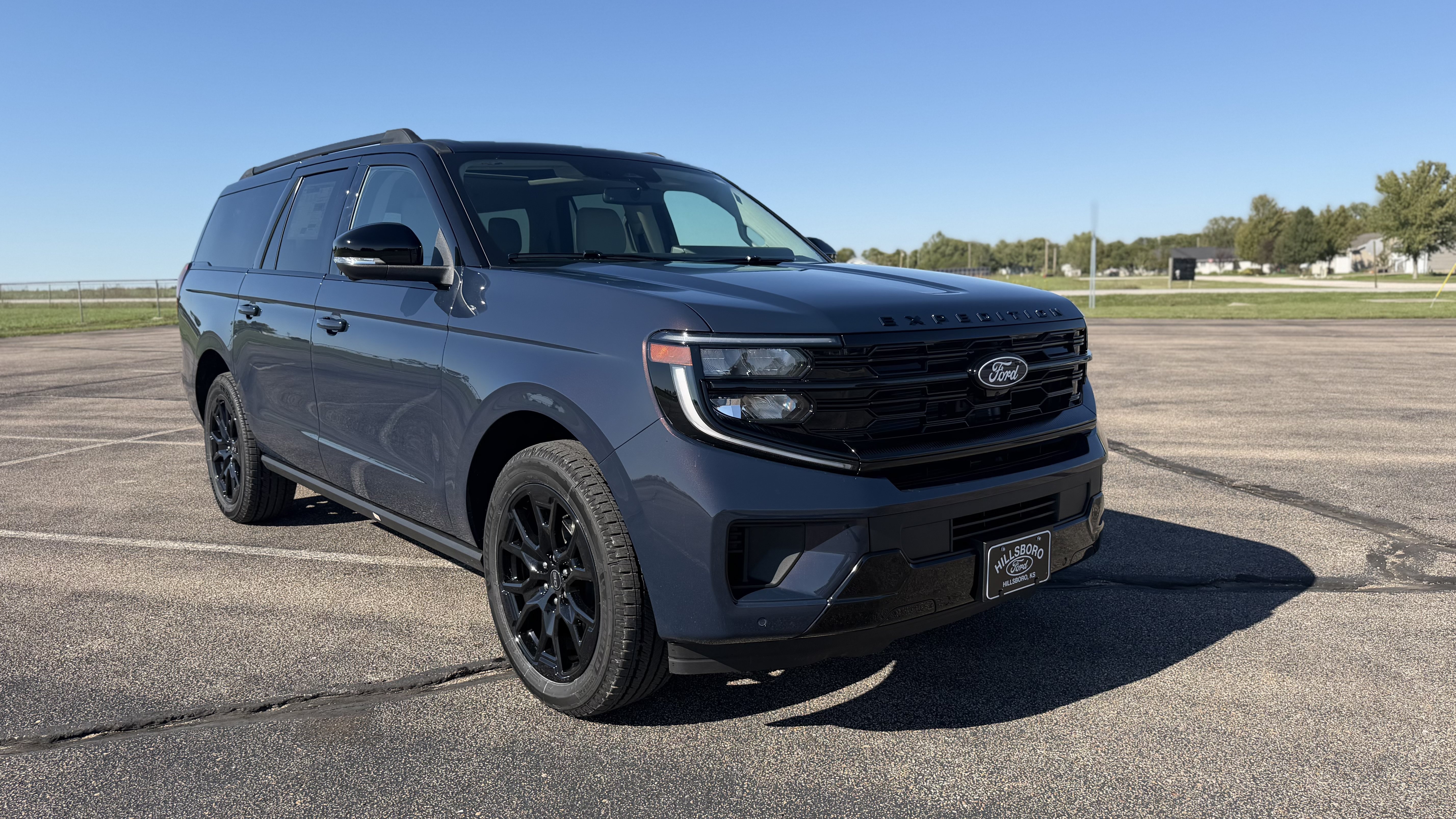 2027 Ford Expedition Max Platinum Platinum 4x4