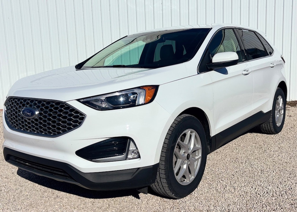 Used 2024 Ford Edge SEL SUV