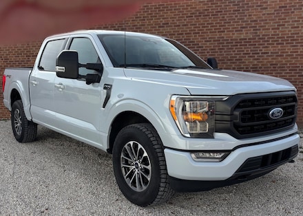 2022 Ford F-150 XLT Truck SuperCrew Cab