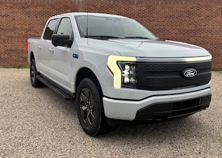 2025 Ford F-150 Lightning Flash Flash 4WD SuperCrew 5.5 Box