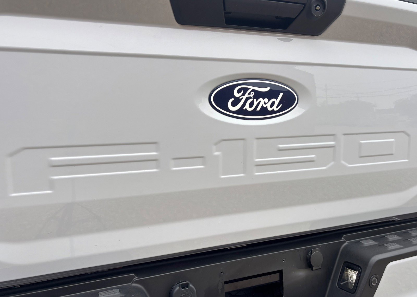2025 Ford F-150 Lightning Flash - Photo 27
