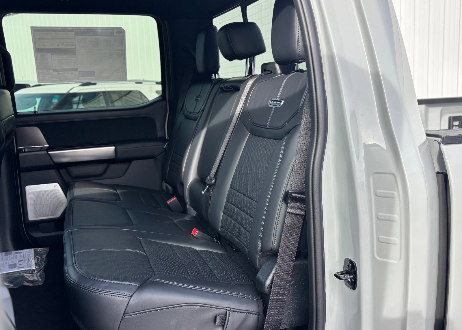 2026 Ford F-250 Super Duty Platinum - Photo 27