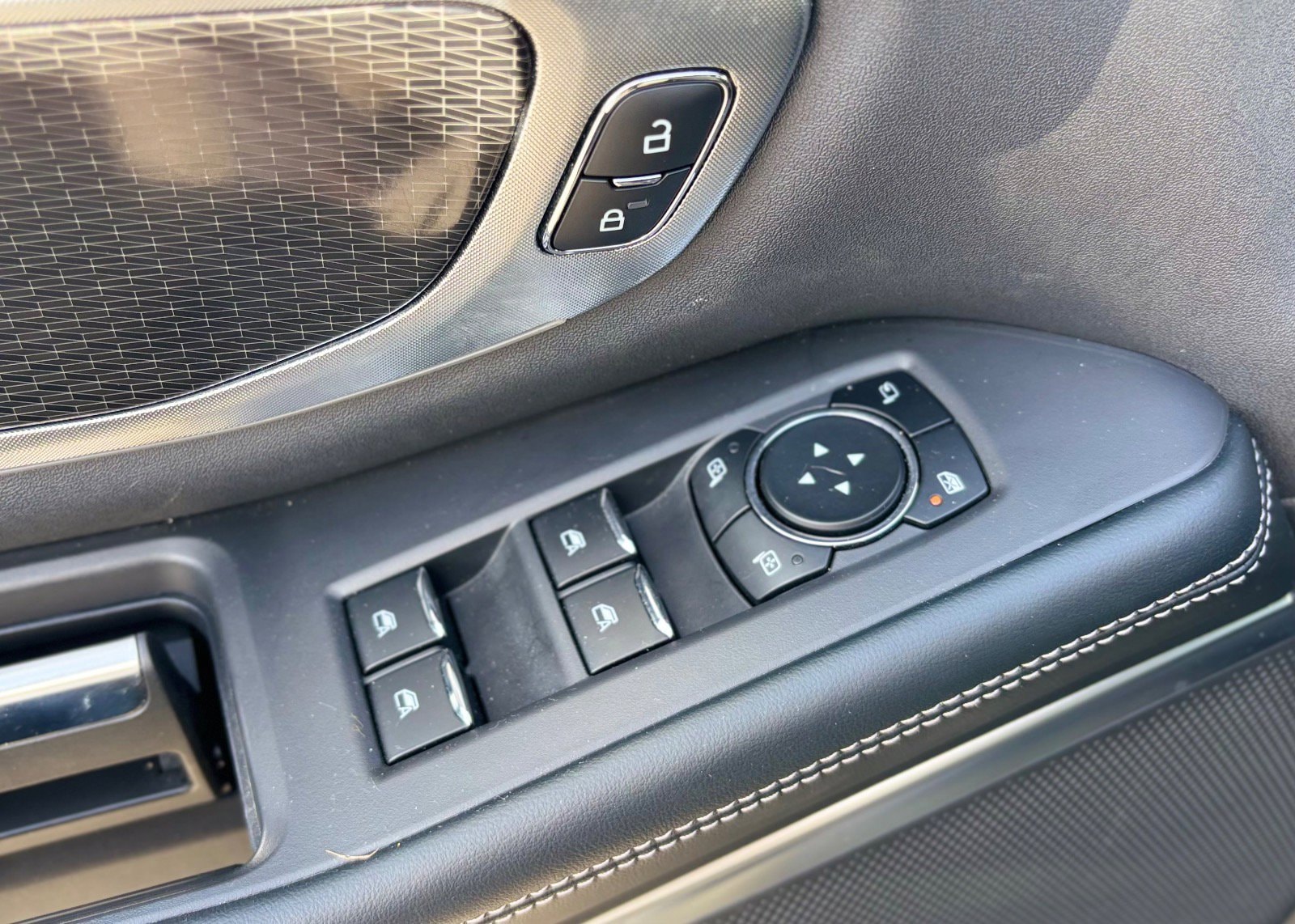 2025 Ford Expedition Platinum - Photo 47