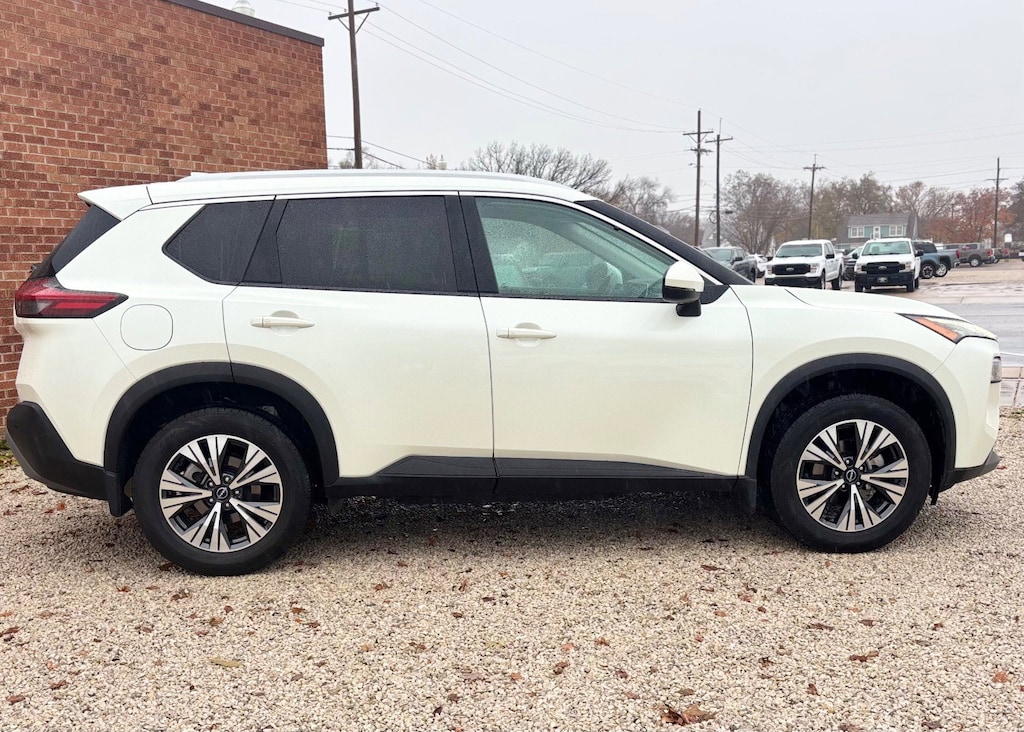 Used 2023 Nissan Rogue SV SUV