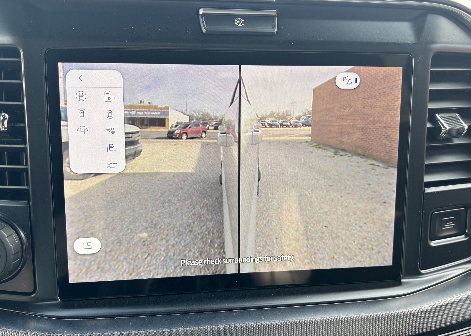 2026 Ford F-250 Super Duty Platinum - Photo 64