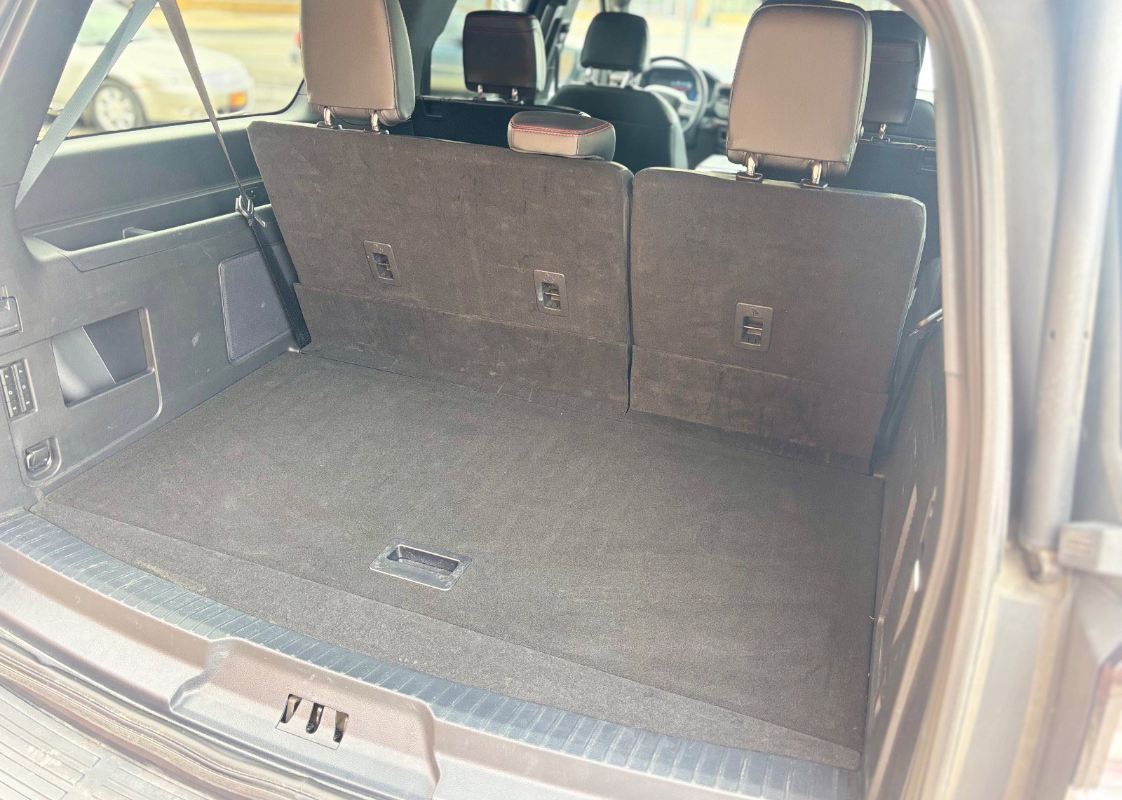 2022 Ford Expedition Limited - Photo 6