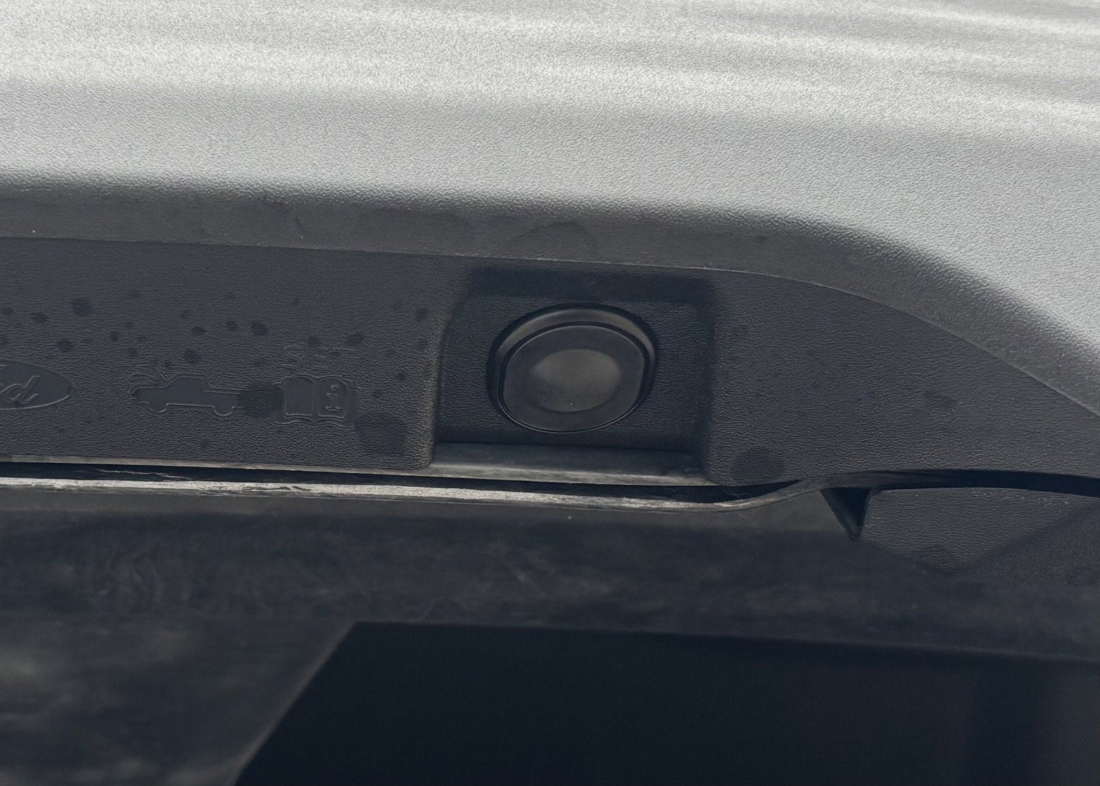2025 Ford F-150 Lightning Flash - Photo 23