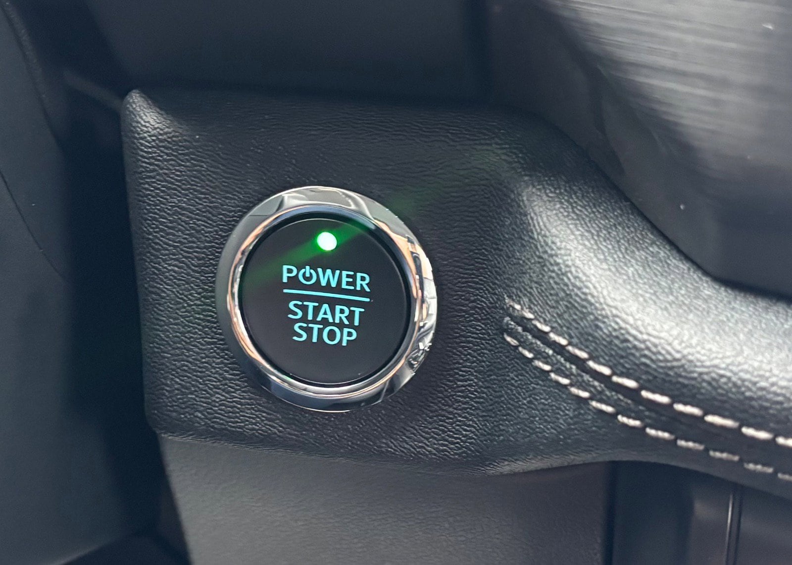 2025 Ford F-150 Lightning Flash - Photo 52