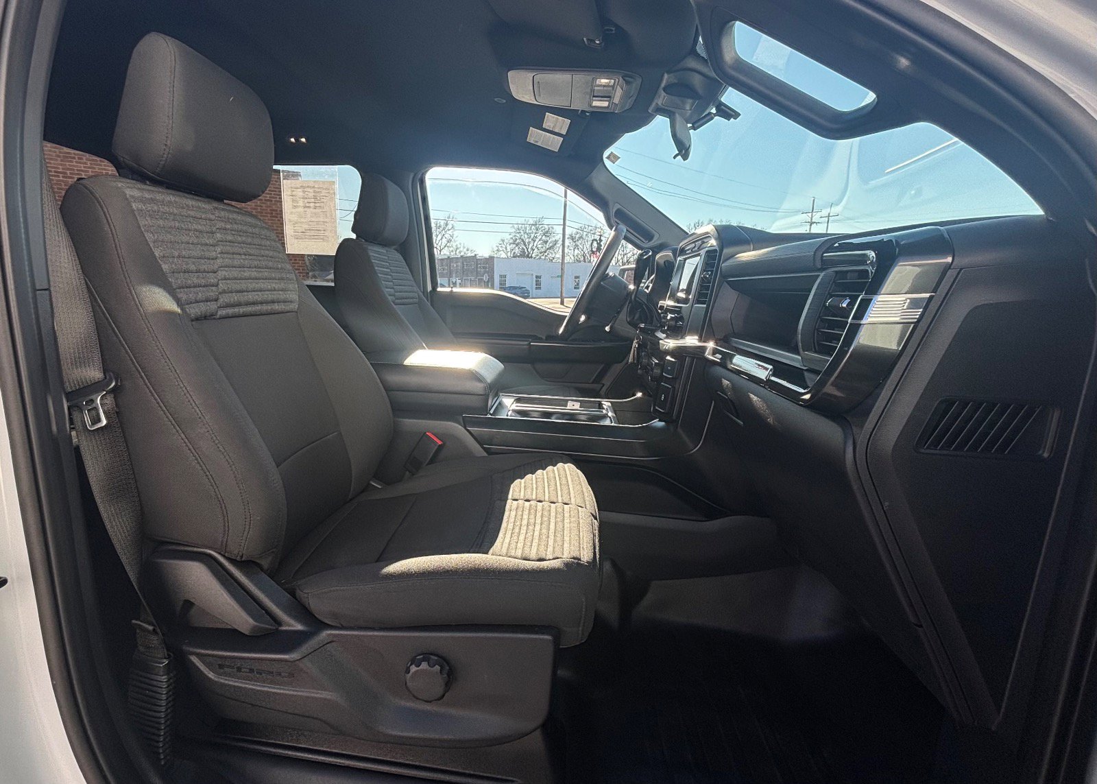 2022 Ford F-150 XL - Photo 23