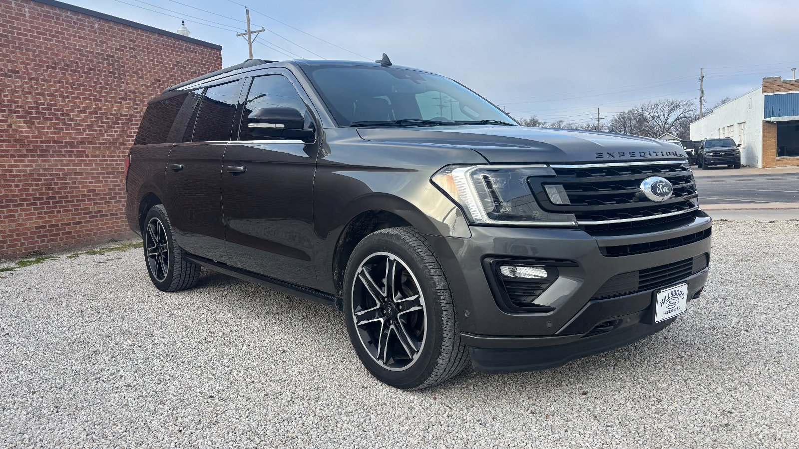 2021 Ford Expedition Limited's photo