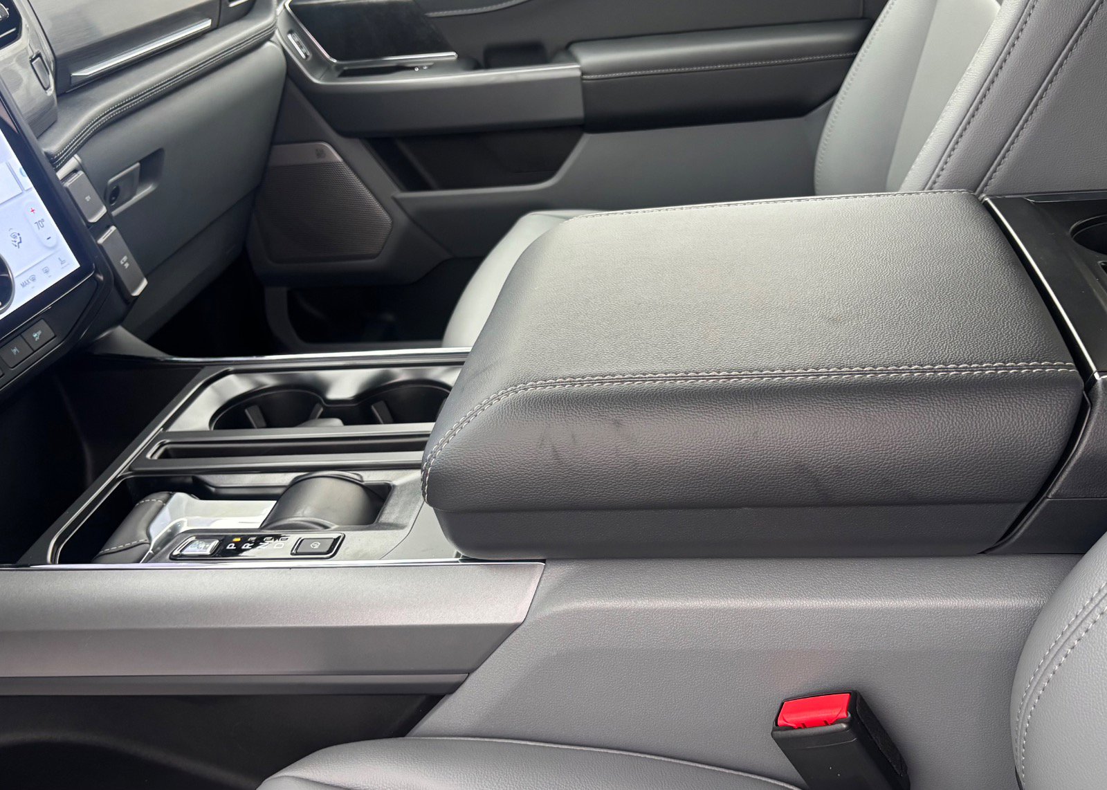2025 Ford F-150 Lightning Flash - Photo 68