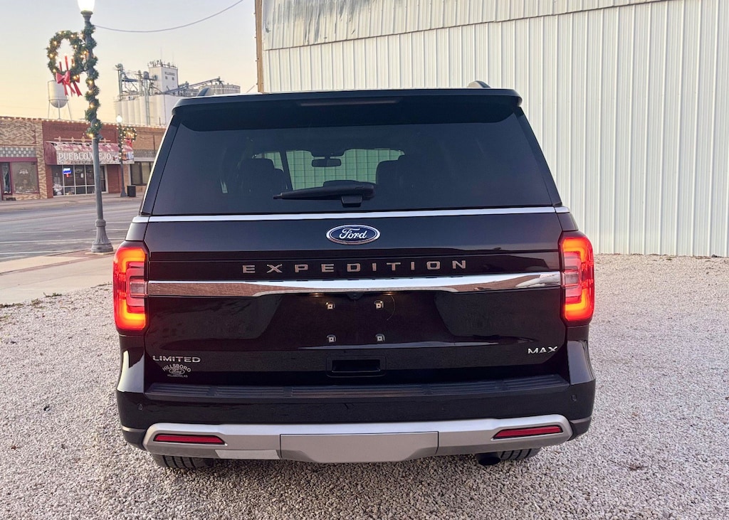 Used 2024 Ford Expedition Max Limited SUV