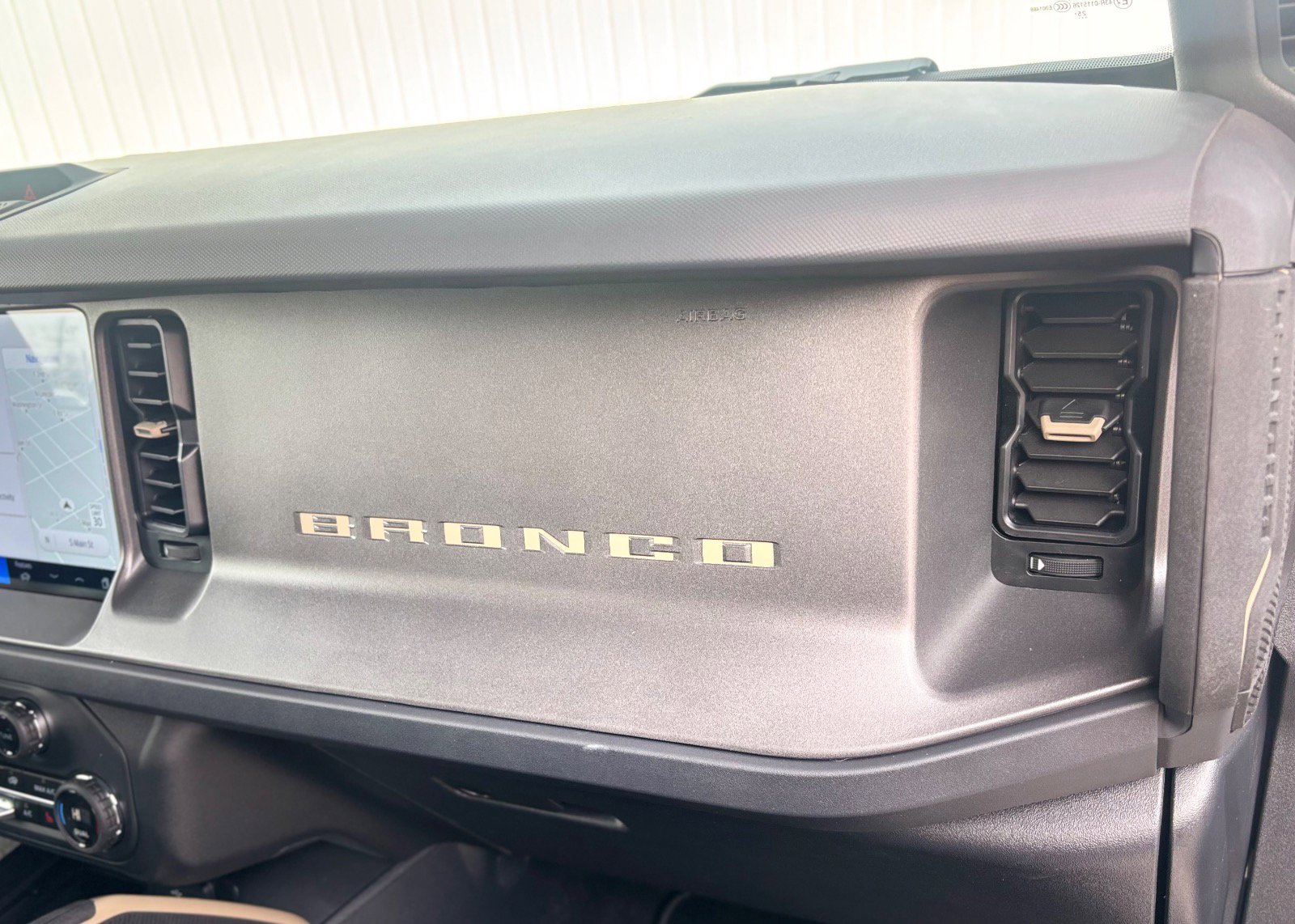 2026 Ford Bronco 4-Door Badlands - Photo 38