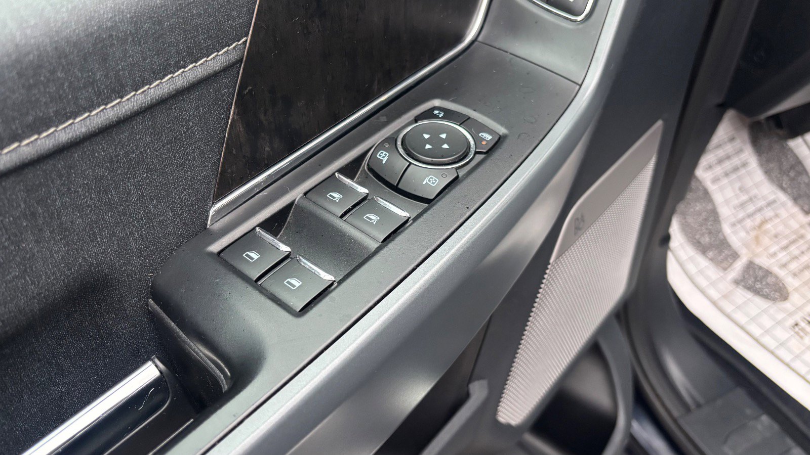2022 Ford F-150 Lariat - Photo 29