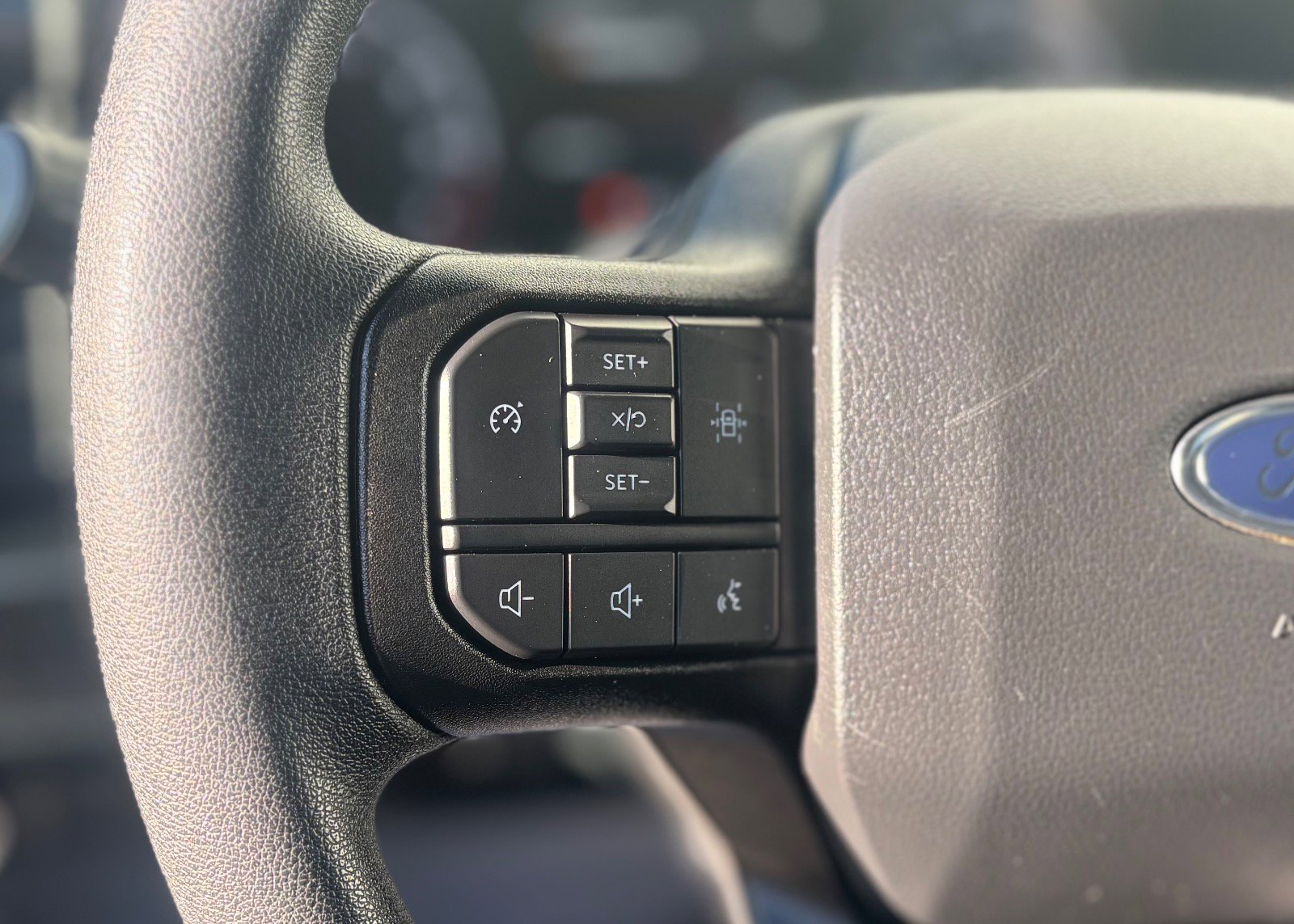 2022 Ford F-150 XL - Photo 28