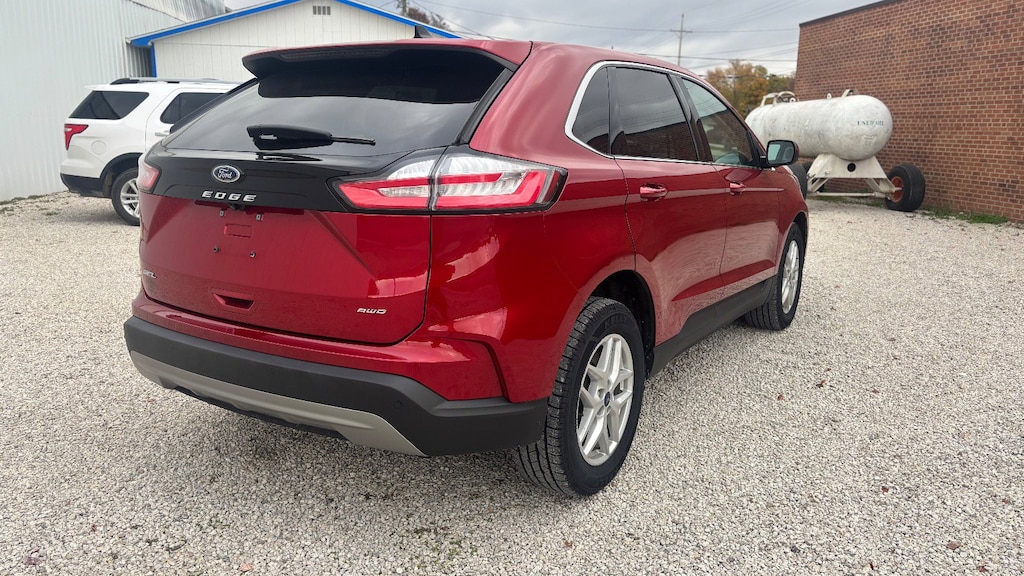 Used 2022 Ford Edge SEL SUV
