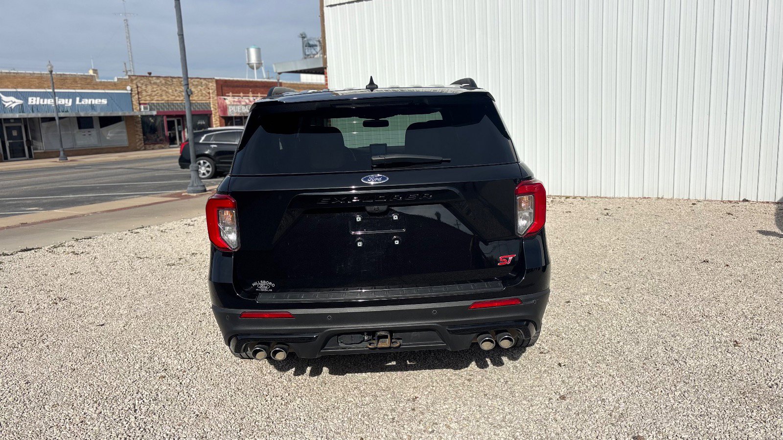 2021 Ford Explorer ST photo 3