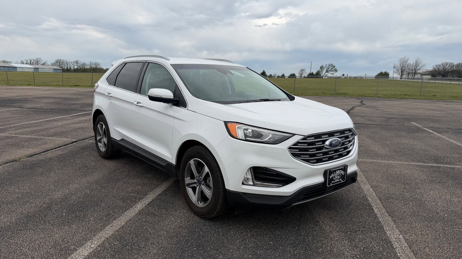 2020 Ford Edge SEL's photo