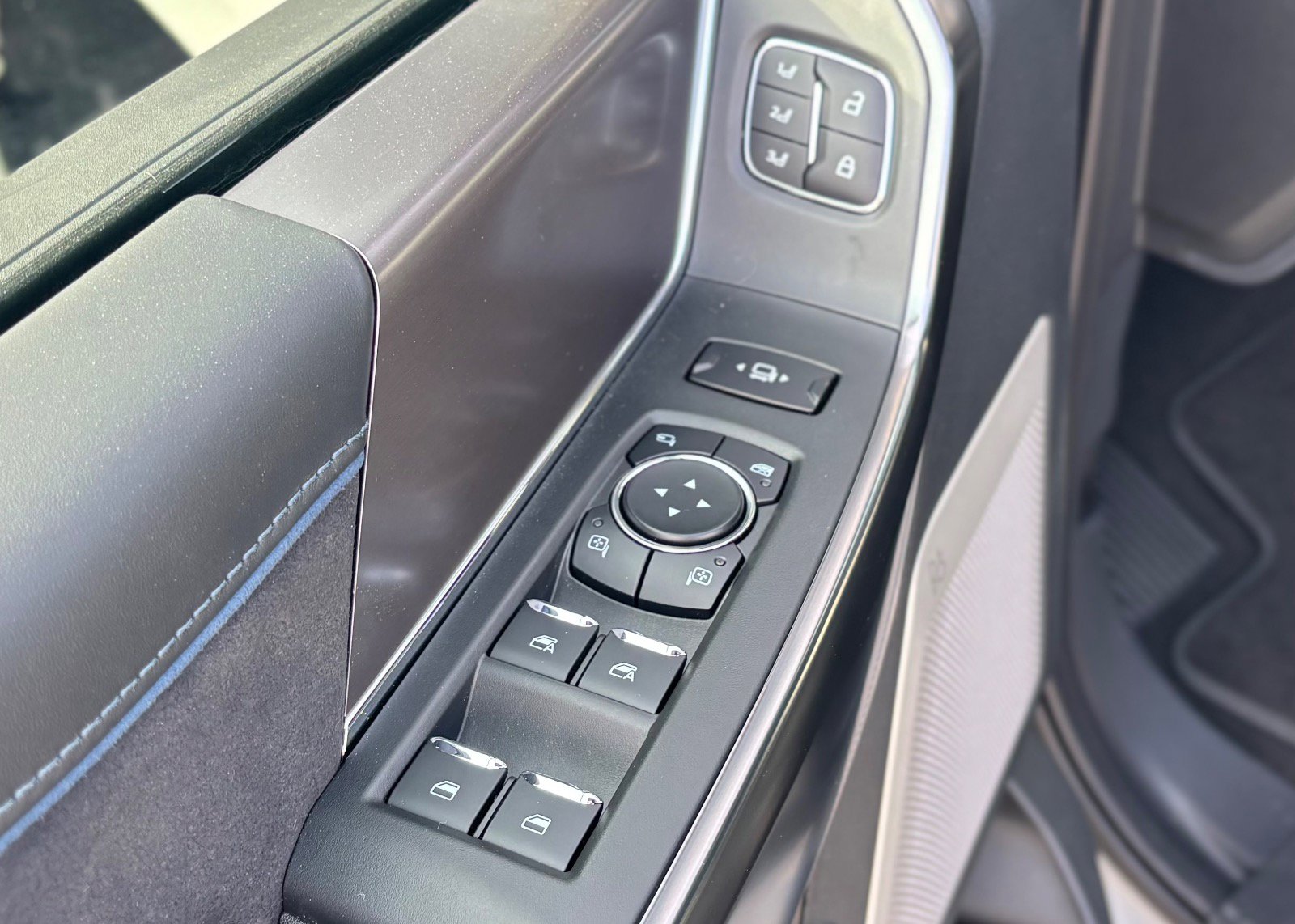 2026 Ford F-250 Super Duty Platinum - Photo 35