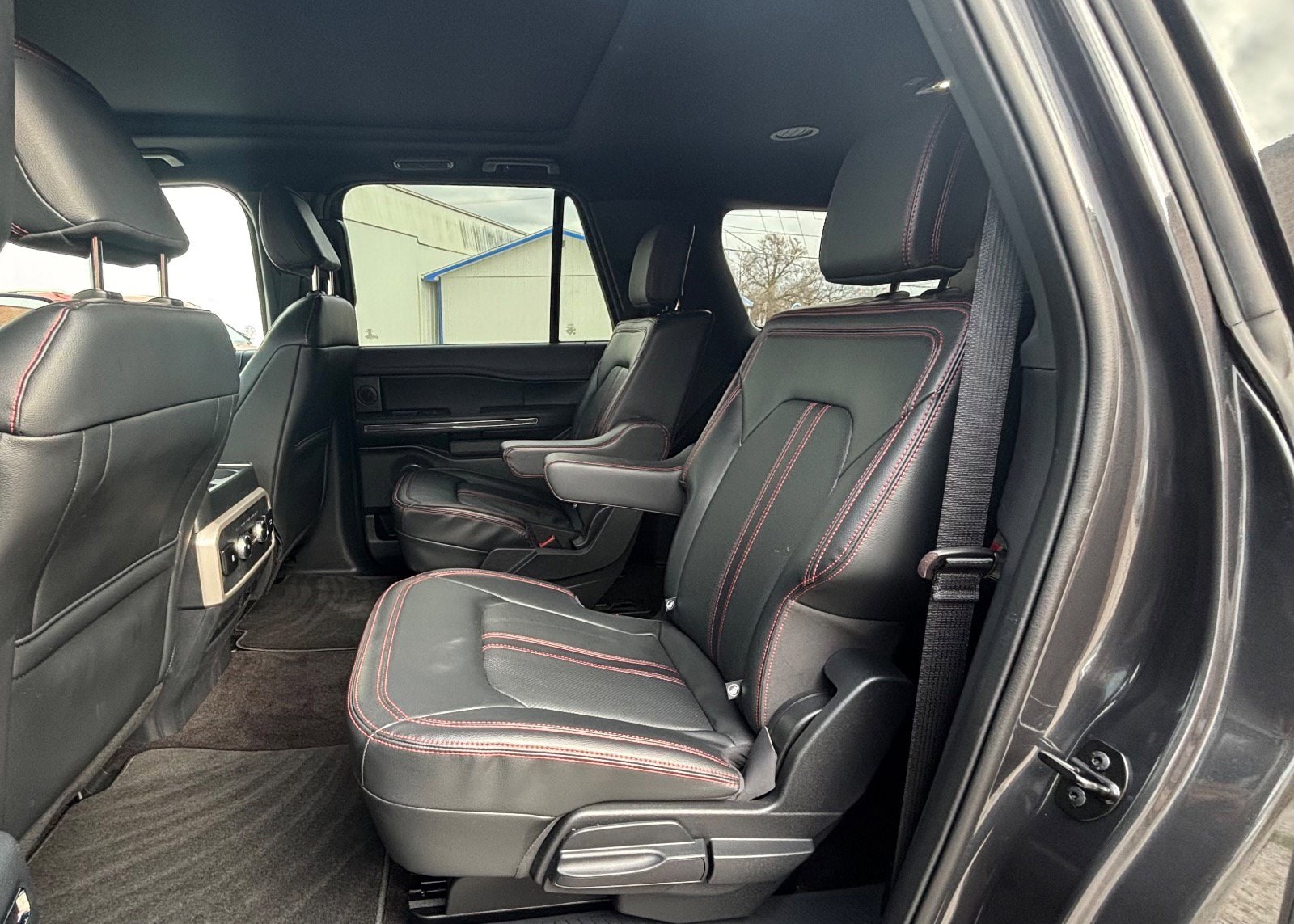 2022 Ford Expedition Limited - Photo 23