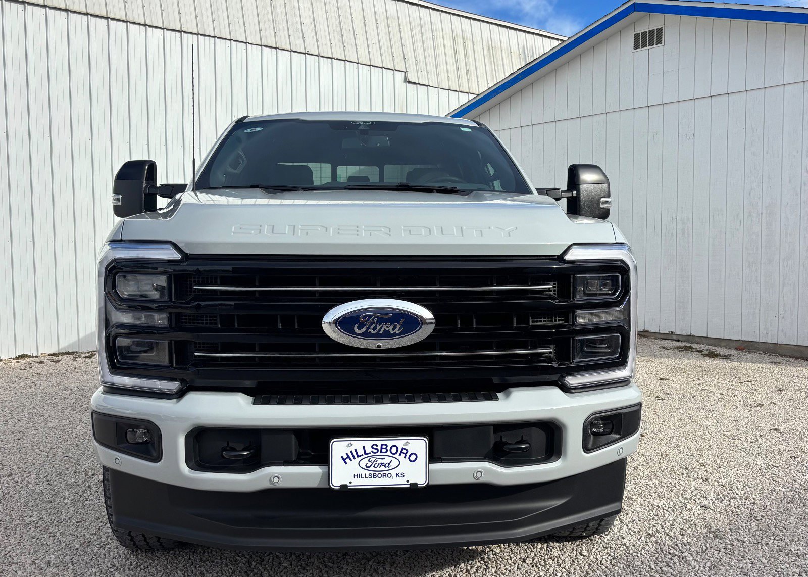 2026 Ford F-250 Super Duty Platinum - Photo 13