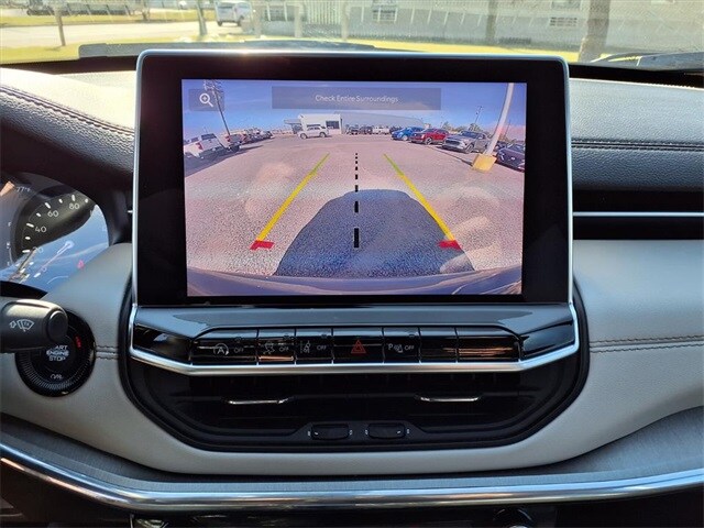 2024 Jeep Compass Limited photo 3