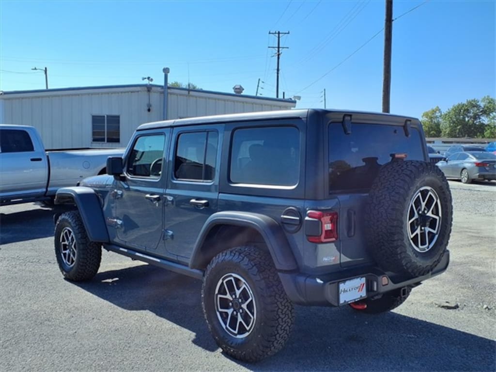 New 2025 Jeep Wrangler 4-DOOR RUBICON Sport Utility